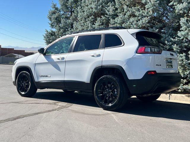 2023 jeep cherokee altitude