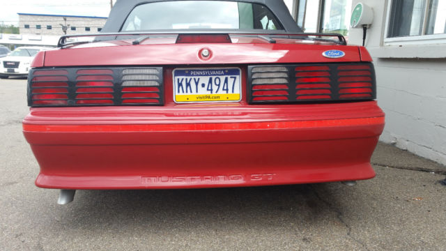 1988 ford mustang gt convertible 5 speed stick shift 57,000 orig. miles