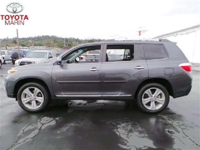 2011 toyota highlander awd limited...one owner in san rafael, ca