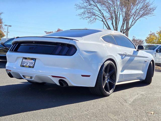 2017 ford mustang gt