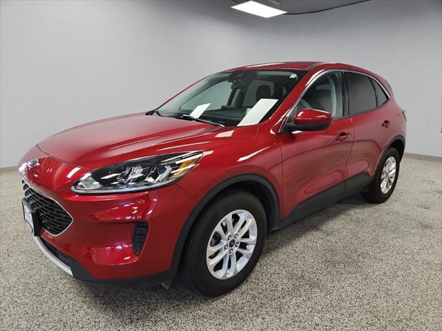 2021 ford escape se