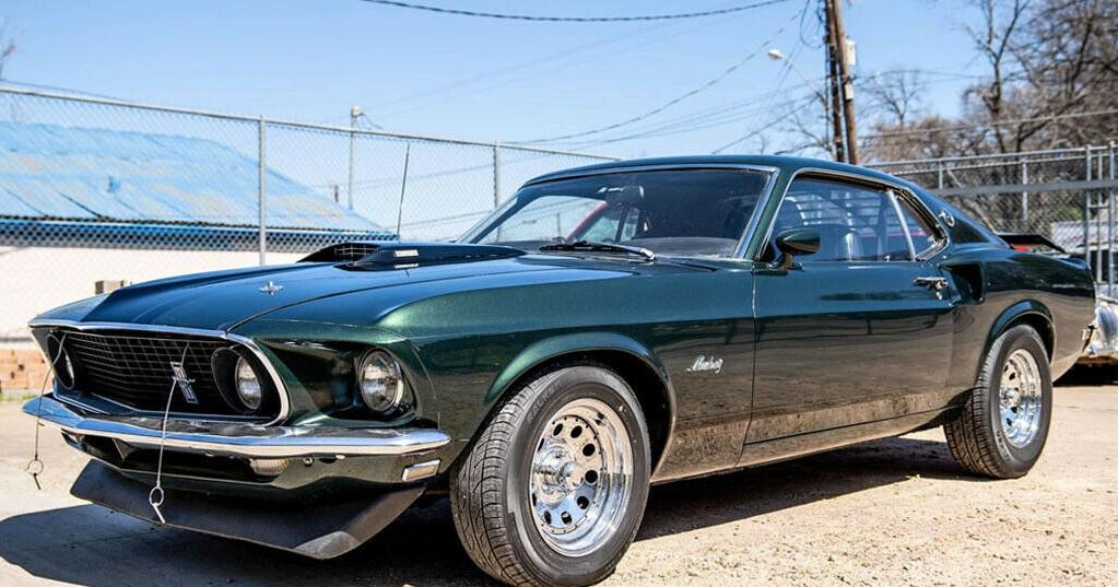 1969 ford mustang fastback mach-1 5.8l v8