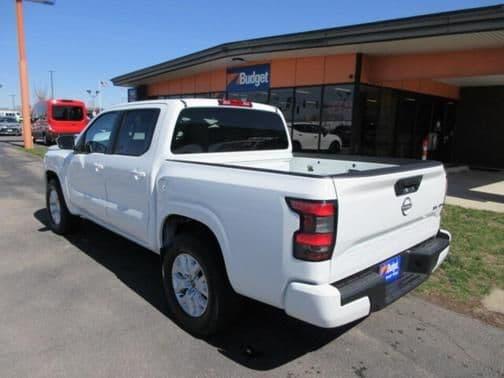 2022 nissan frontier sv in cedar rapids, iowa