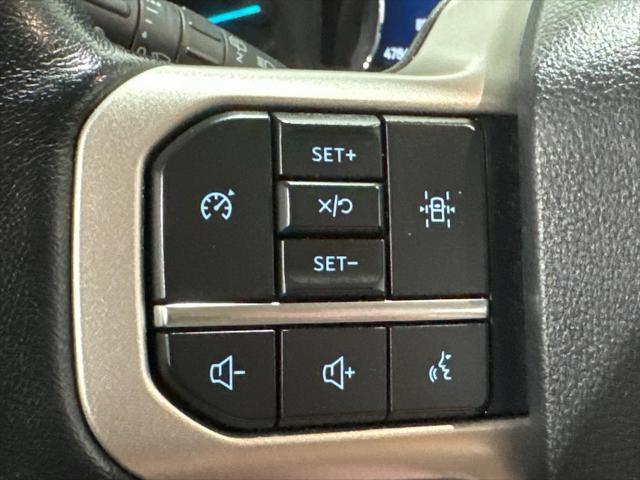 2022 ford expedition xlt