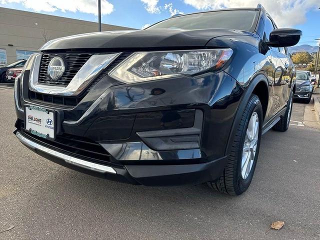 2018 nissan rogue sv