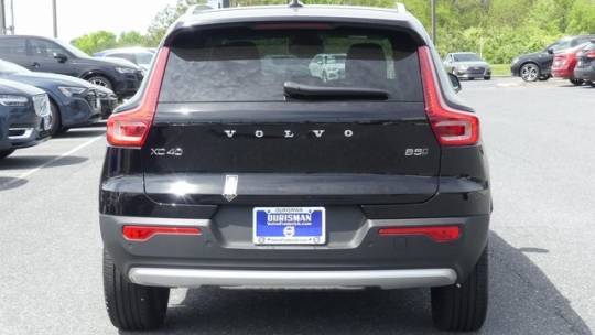 2024 Volvo XC40