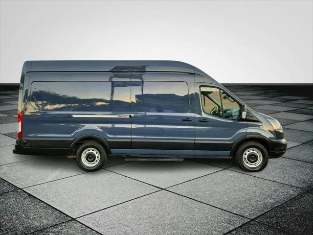 2019 ford transit-250 base