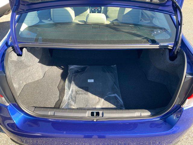 2022 subaru impreza base