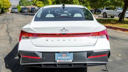 2025 Hyundai Elantra