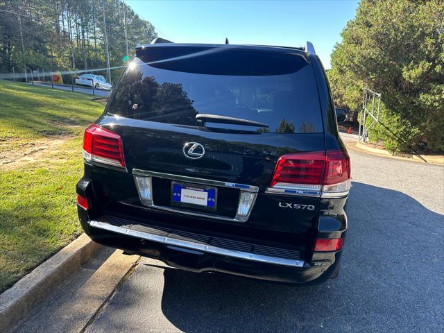 2013 lexus lx 570 base