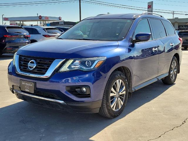 2020 nissan pathfinder sv