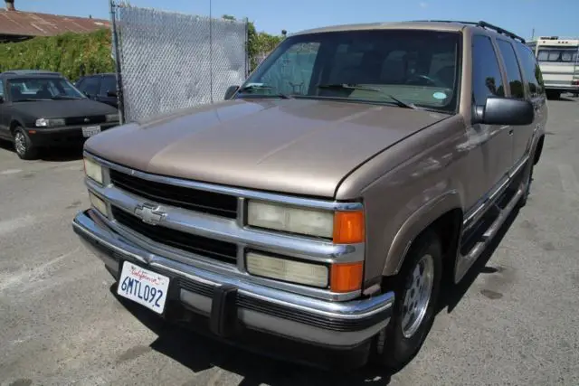 1994 chevrolet suburban c1500 automatic 8 cylinder no reserve