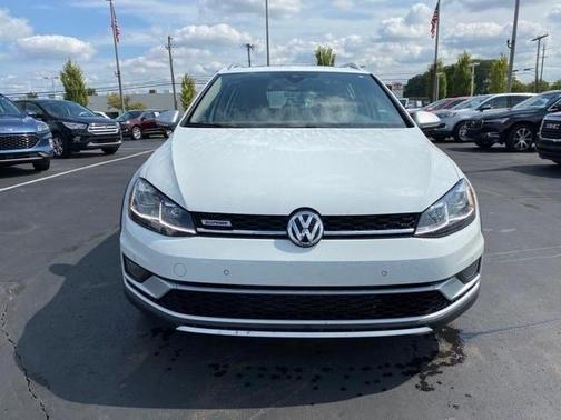 2019 volkswagen golf alltrack in co bluffs, iowa