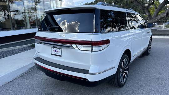 2024 Lincoln Navigator