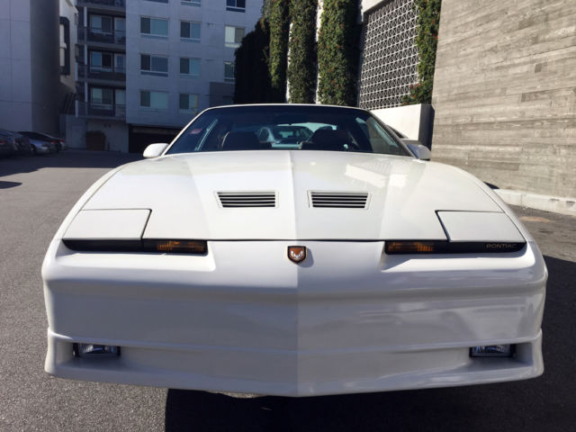 1989 pontiac firebird trans am turbo 20th anniversary indy pace car - 799 miles!