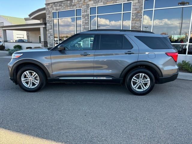 2021 ford explorer xlt