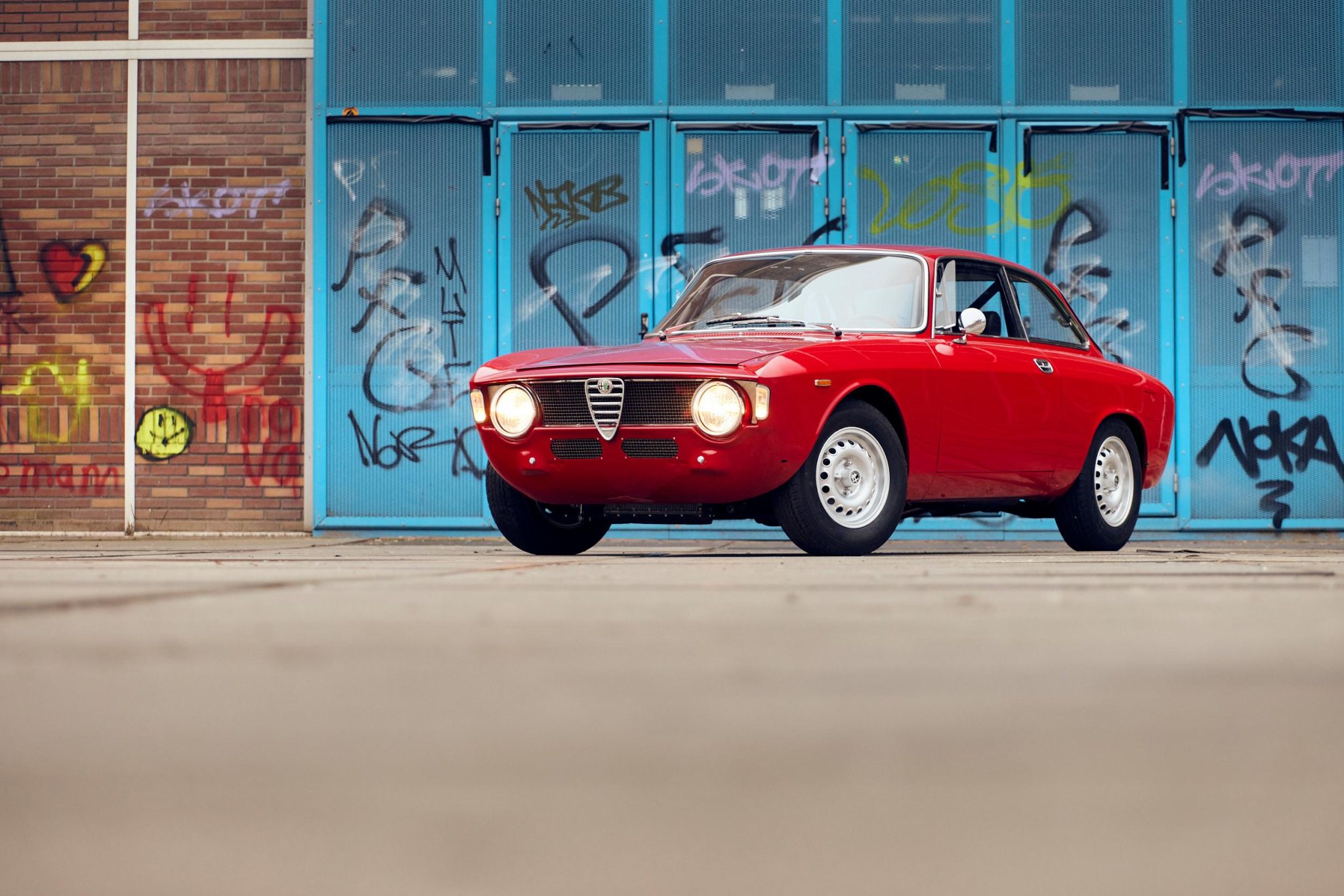 modified 1965 alfa romeo giulia sprint gt