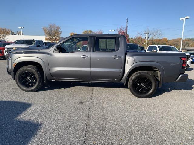 2023 nissan frontier sv