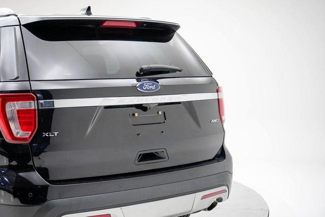 2016 ford explorer xlt