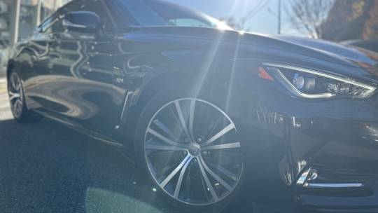 2017 Infiniti Q60