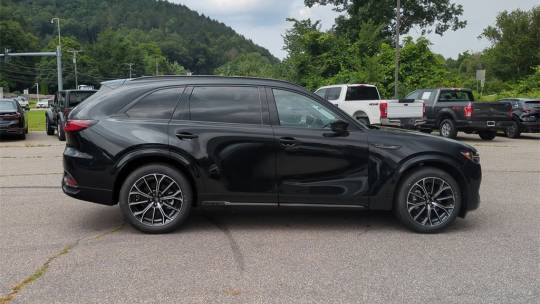 2025 Mazda CX-70