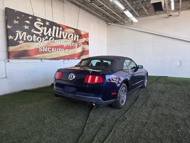 2011 ford mustang v6