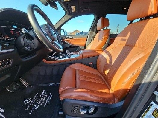 2021 bmw x7 m50i