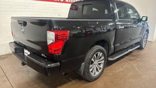 2017 Nissan Titan