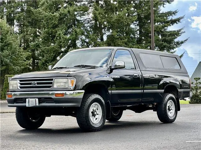 1994 toyota t100 sr5 reg cab 5-speed manual v-6 4wd w/ 164k original miles!!!