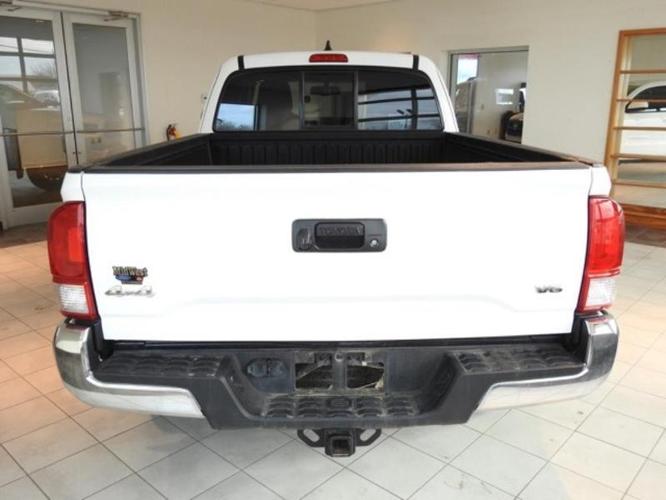 2016 toyota tacoma sr5 v6 4x4 sr5 v6 4dr access cab 6.1 ft lb for sale in hutchinson, kansas