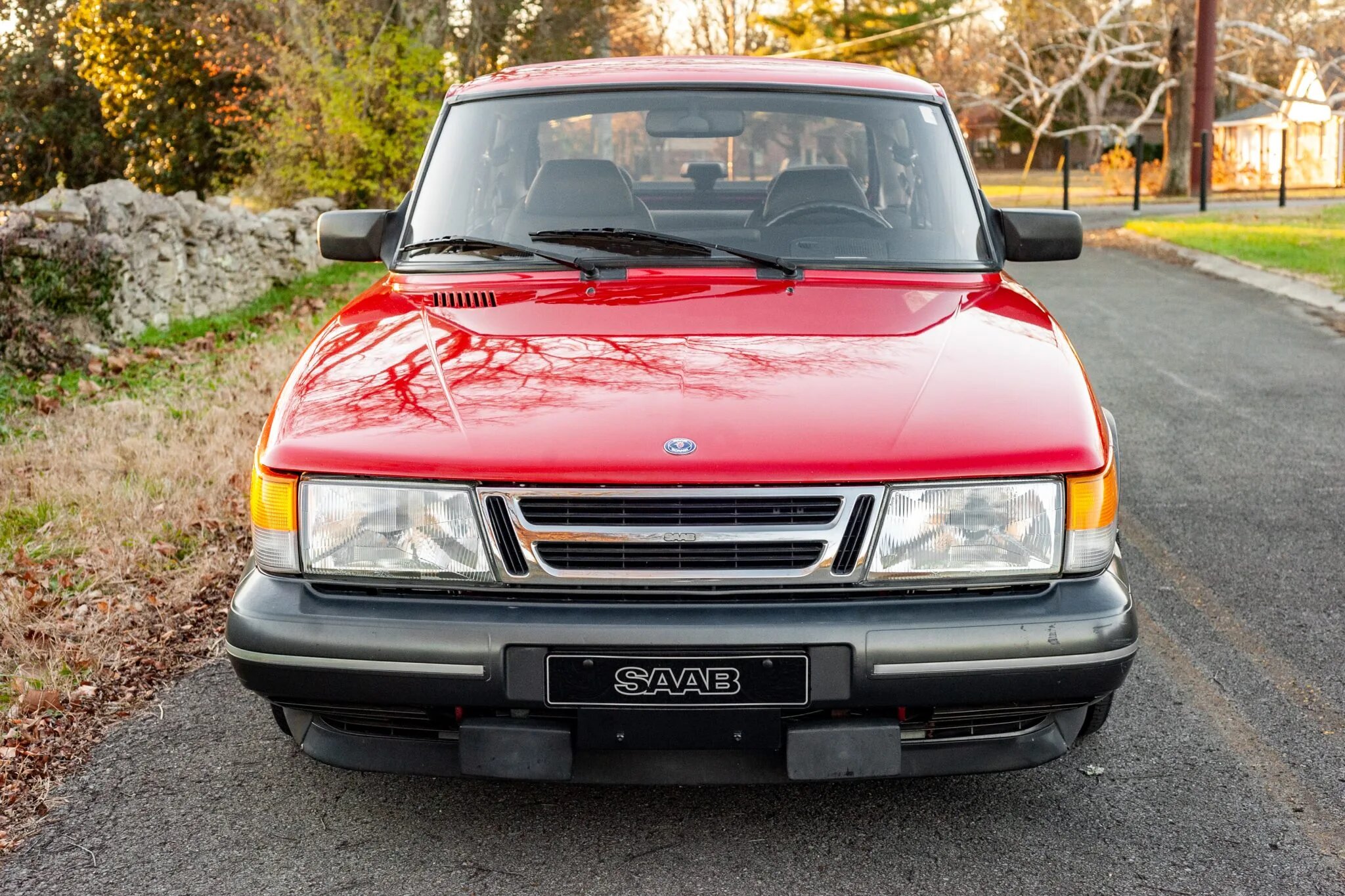 saab 900