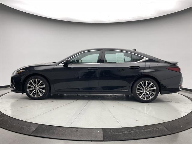 2021 lexus es 300h base