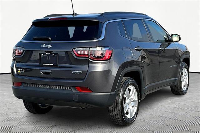2022 jeep compass latitude