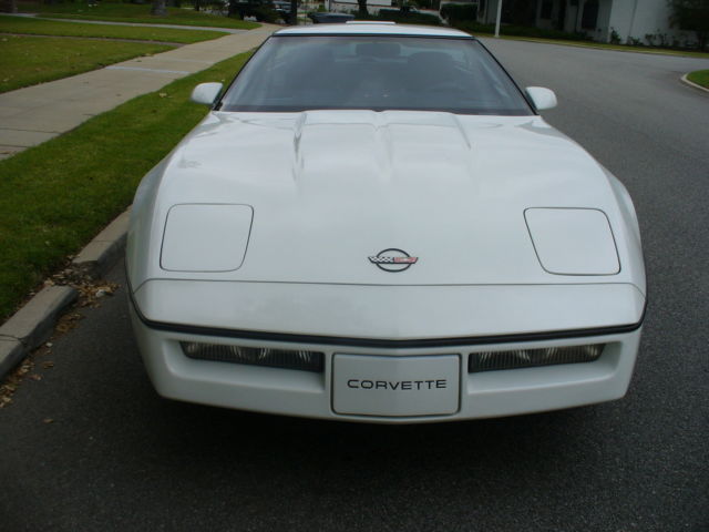 gorgeous california rust free chevy corvette 6-speed manual fast and tight