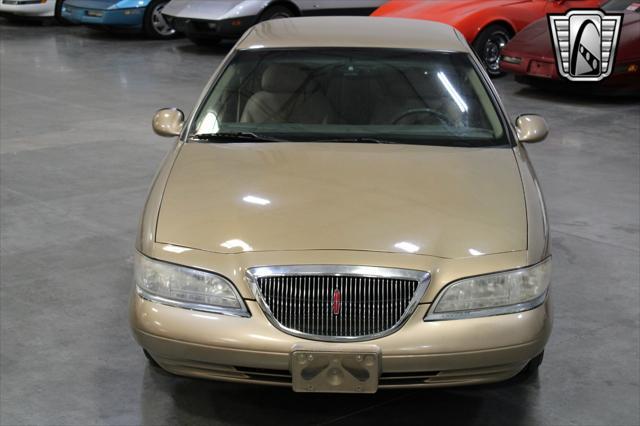 1998 lincoln mark viii base