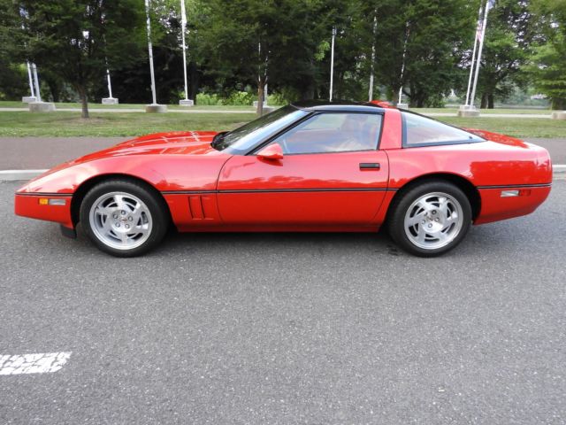1990 chevy corvette zr1 red/red only 7583miles excellent condition