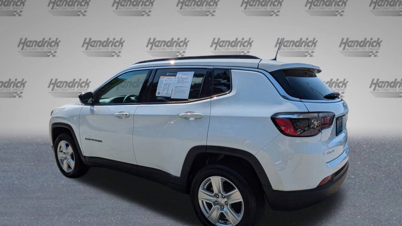 2022 jeep compass latitude