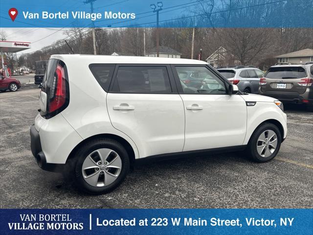 2016 kia soul base