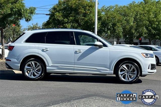 2021 audi q7 55 premium