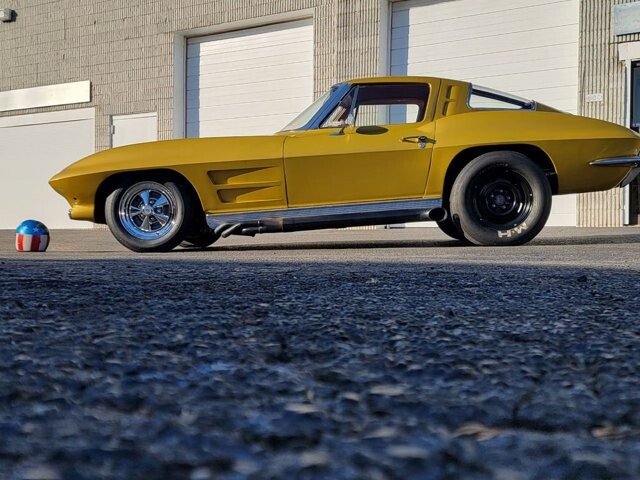 1963 chevrolet corvette