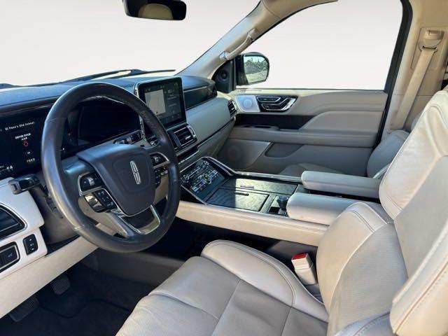 2019 lincoln navigator reserve