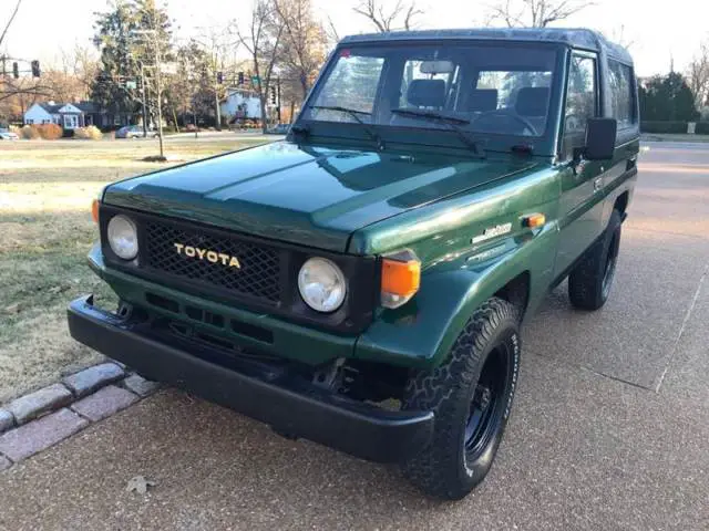 1990 toyota land cruiser base 4dr 4wd suv automatic 4-speed 4wd i6 4.0l gasoline