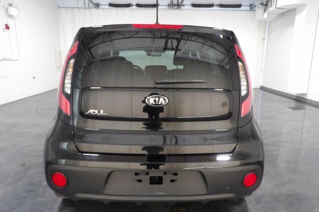 2018 kia soul base