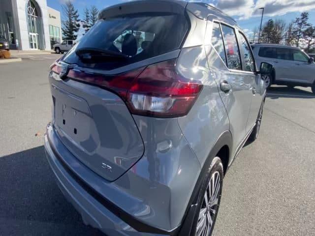 2023 nissan kicks sr in sanford, maine