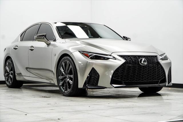 2021 lexus is 350 base