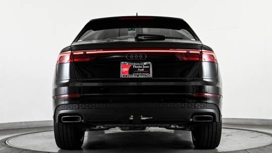 2024 Audi Q8
