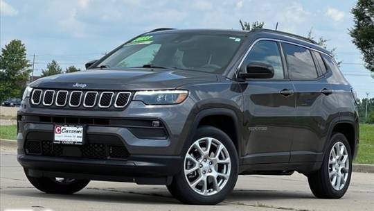 2023 jeep compass latitude lux