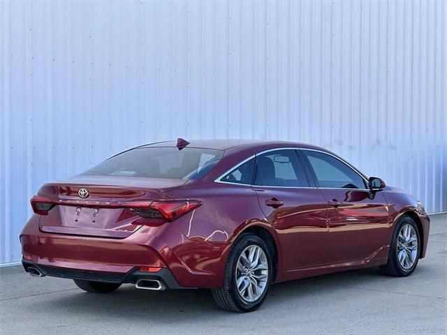 2019 toyota avalon limited