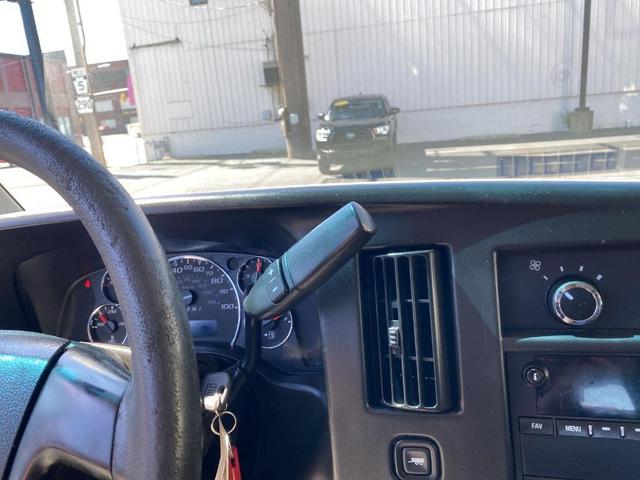 2016 gmc savana 3500 work van