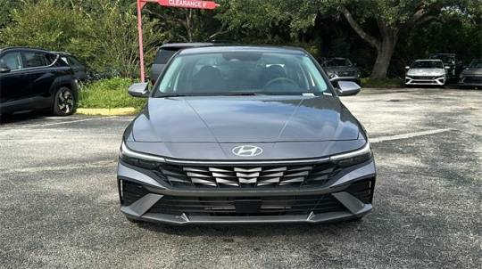 2025 Hyundai Elantra